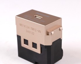 Wide_Ổ cắm USB WEF412417MYZ-VN 1 cổng type C màu vàng kim
