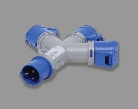 Ổ cắm chia 3 ngã F9432000 IP44  3 ổ, 1 phích