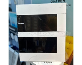 Tủ điện âm tường Panasonic BQDX32T11AV Mặt nhựa, nắp kính mở dọc 32 đường màu trắng