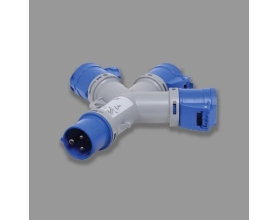 Ổ cắm chia 3 ngã F9432000 IP44  3 ổ, 1 phích